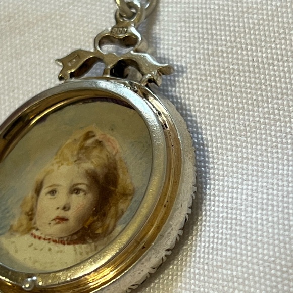 Antique Edwardian 900 Silver Double Side Portrait Locket Pendant - Picture 10 of 16